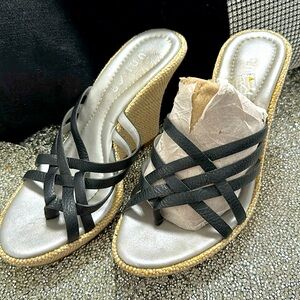 Wedge Sandals Criss Cross Black Straps Size 8